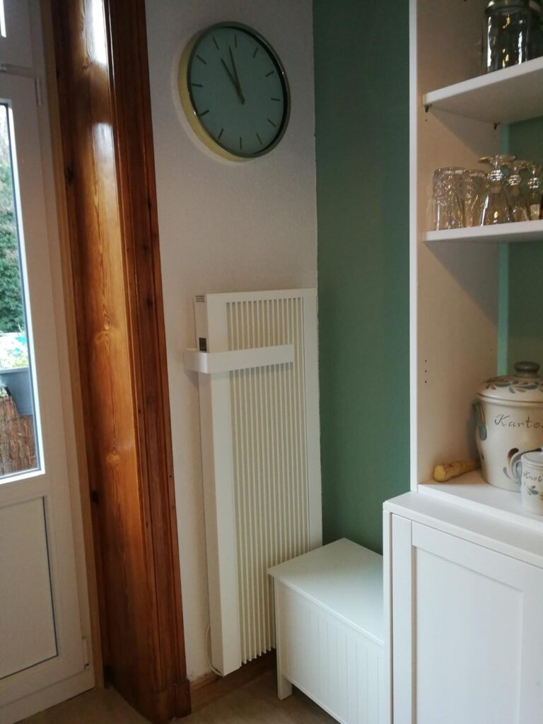 Flächenspeicherheizung im Bad bzw. als Designheizkörper an der Wand, Beispiel 4